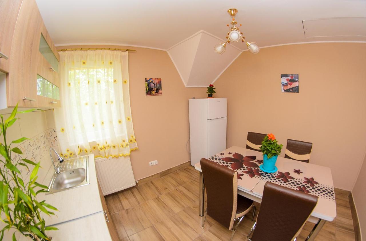 Hotel Casa Liana Oradea Zewnętrze zdjęcie