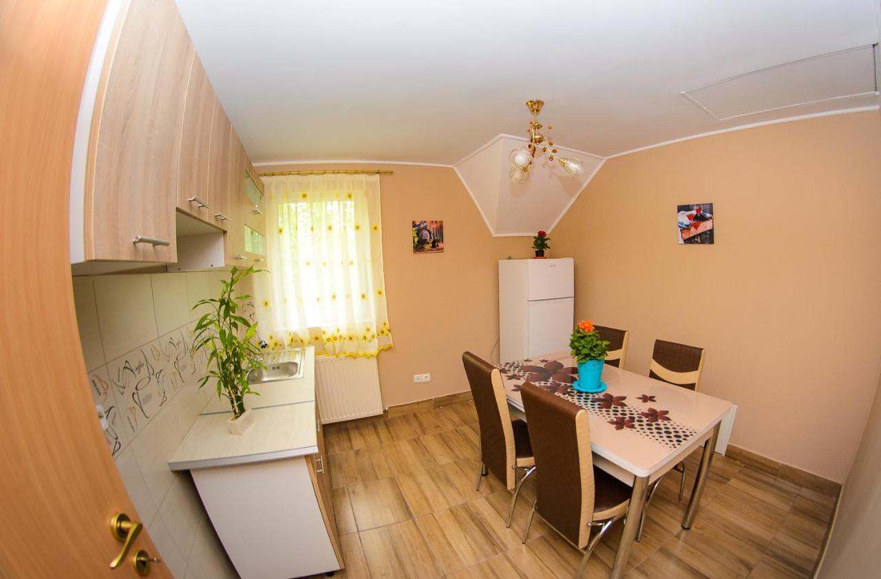 Hotel Casa Liana Oradea Zewnętrze zdjęcie