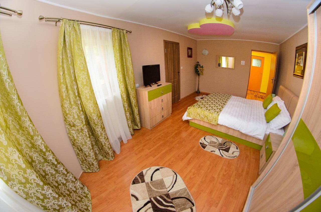 Hotel Casa Liana Oradea Zewnętrze zdjęcie