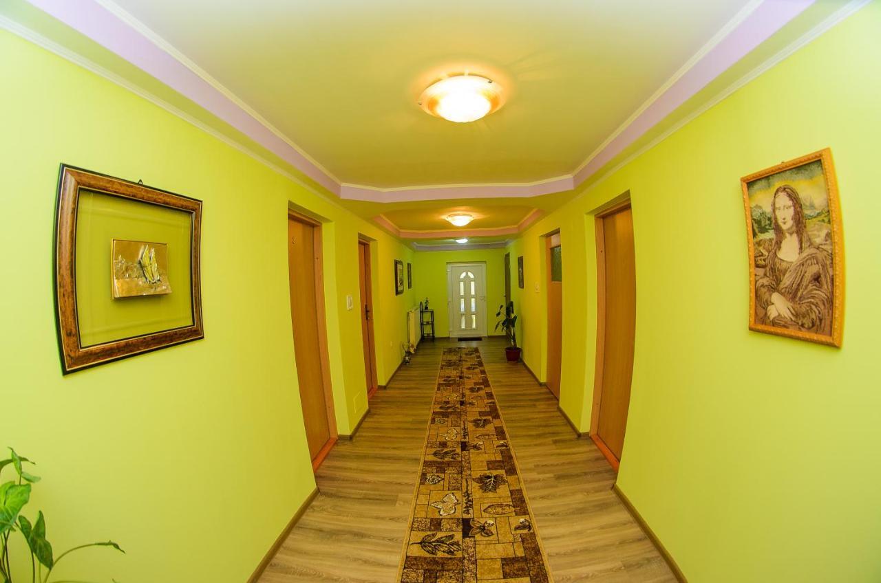 Hotel Casa Liana Oradea Zewnętrze zdjęcie